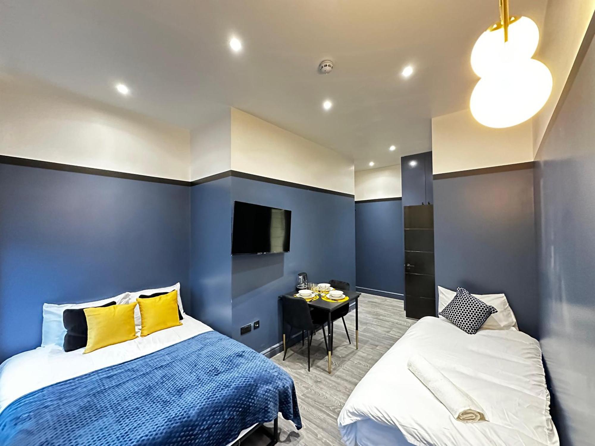 לונדון Luxury Studios In The City Centre מראה חיצוני תמונה